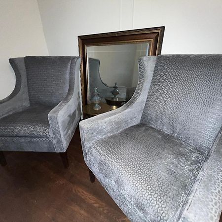 2 Bedroom Stylist Apartment Detroit Zewnętrze zdjęcie
